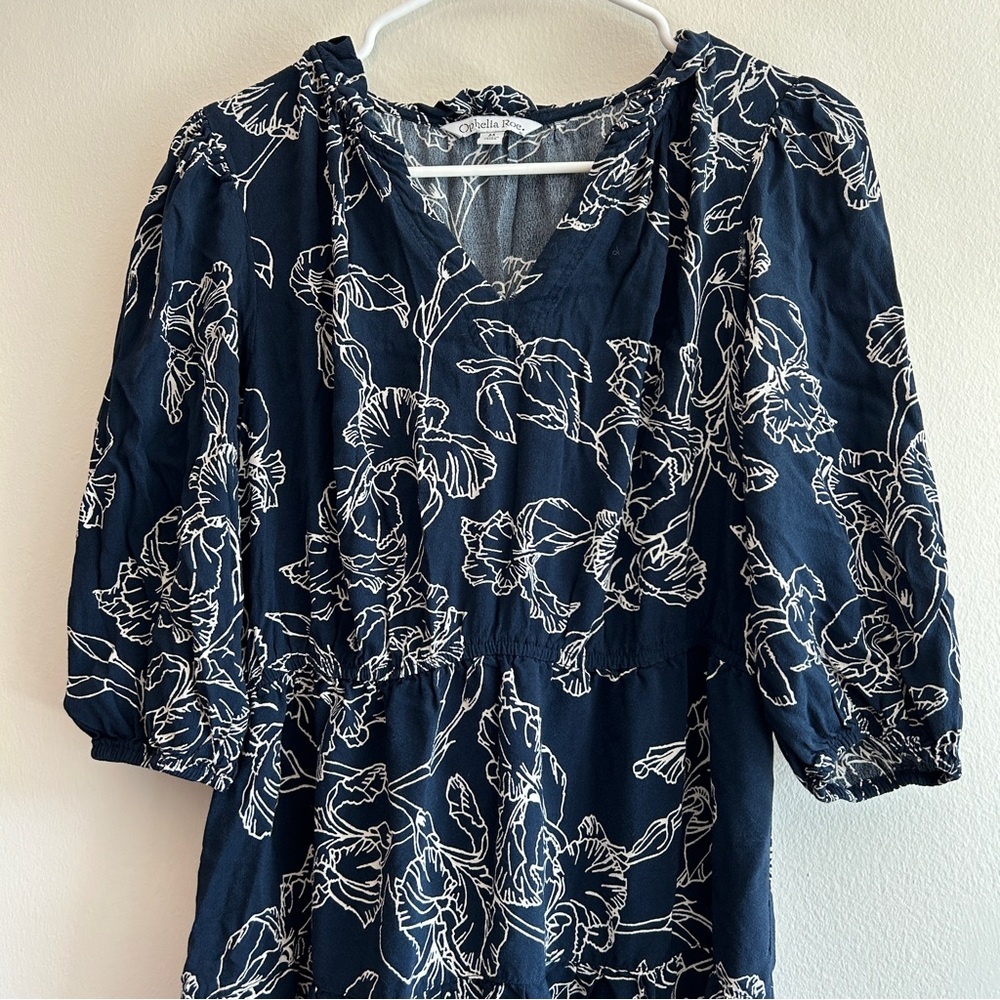 Ophelia Roe Blue and White Floral Puff Sleeve Dress - Picture 6 of 6
